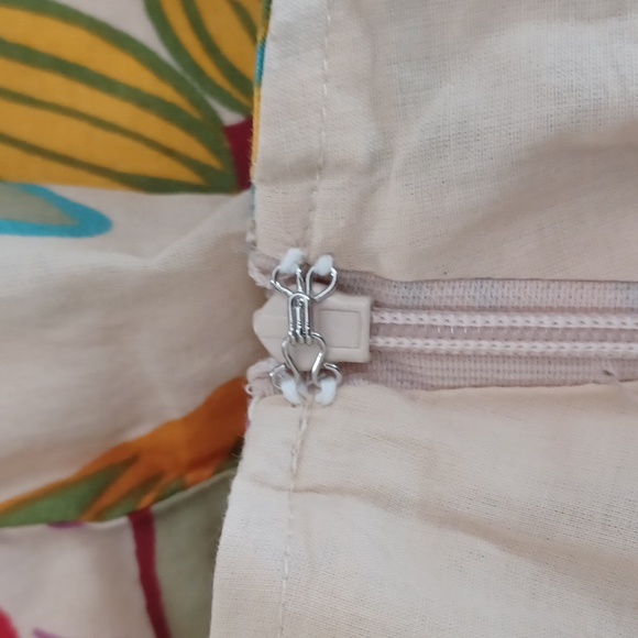 Izod A-line skirt, tropical print, size 10 - Picture 3 of 9